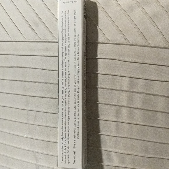 NWT black eyeliner - Picture 3 of 4